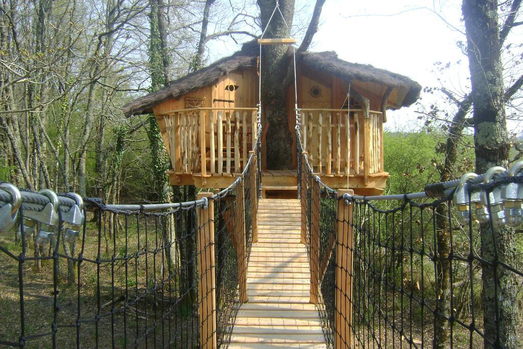 Les Cabanes De Chanteclair Chalais  Buitenkant foto